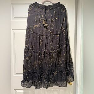 Z&L Europe Maxi Skirt. NWT. Size: Large. Black & Gold. Sun, Moon & Stars.